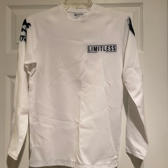 XMARTIAL Rash Guard -NEW - Picture 2 of 4